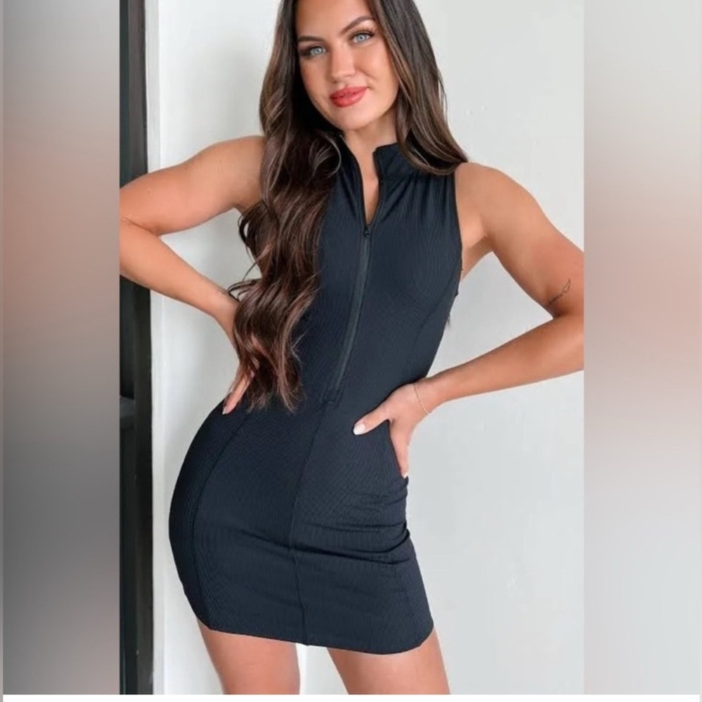 Mono B Sweet Victory Half-Zip Active Dress